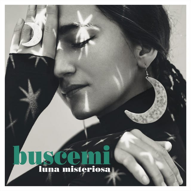Luna Misteriosa (Feat. Luigi Catalano)